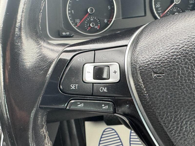 2018 Volkswagen Caravelle image 41