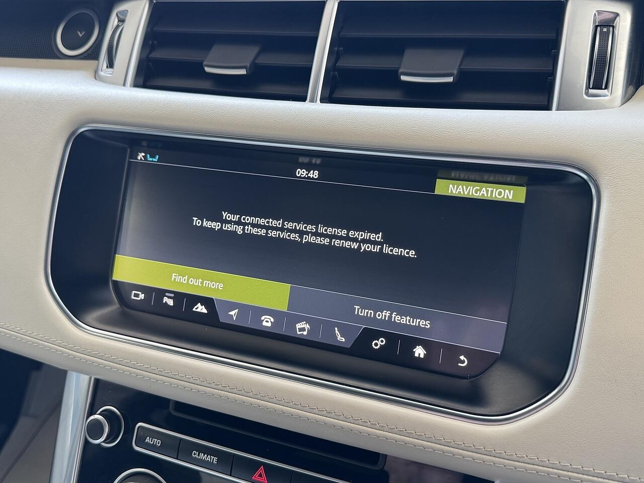 Land Rover Range Rover Sport view 21