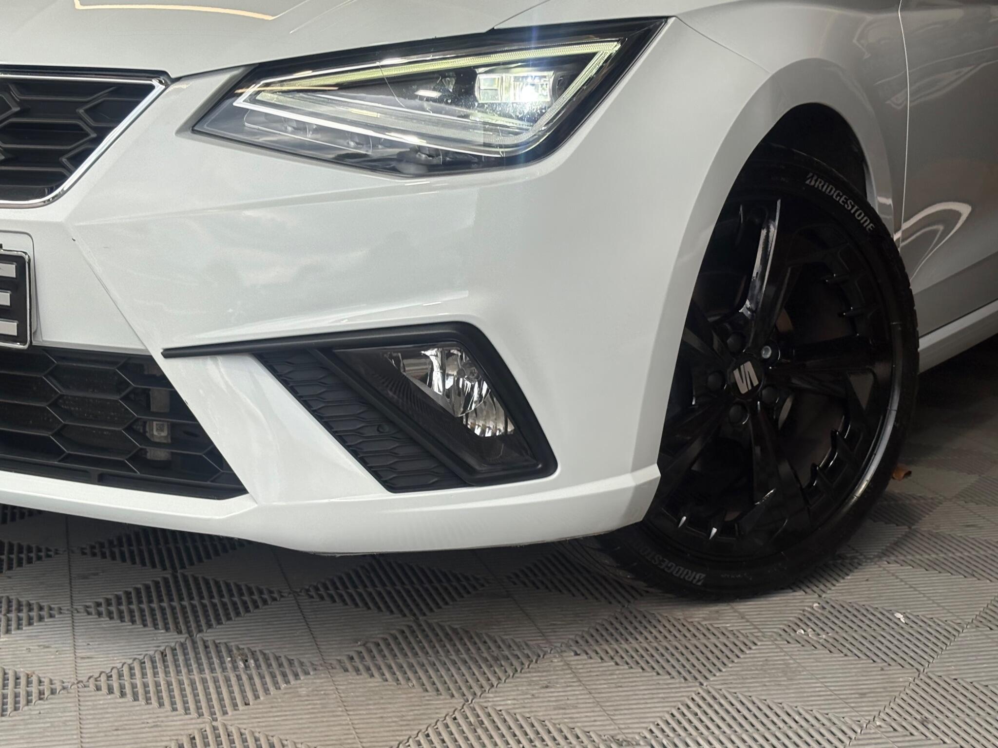 Seat Ibiza view 6