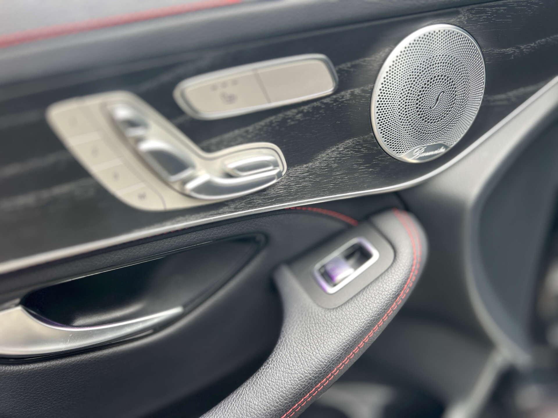 Mercedes-Benz GLC view 18