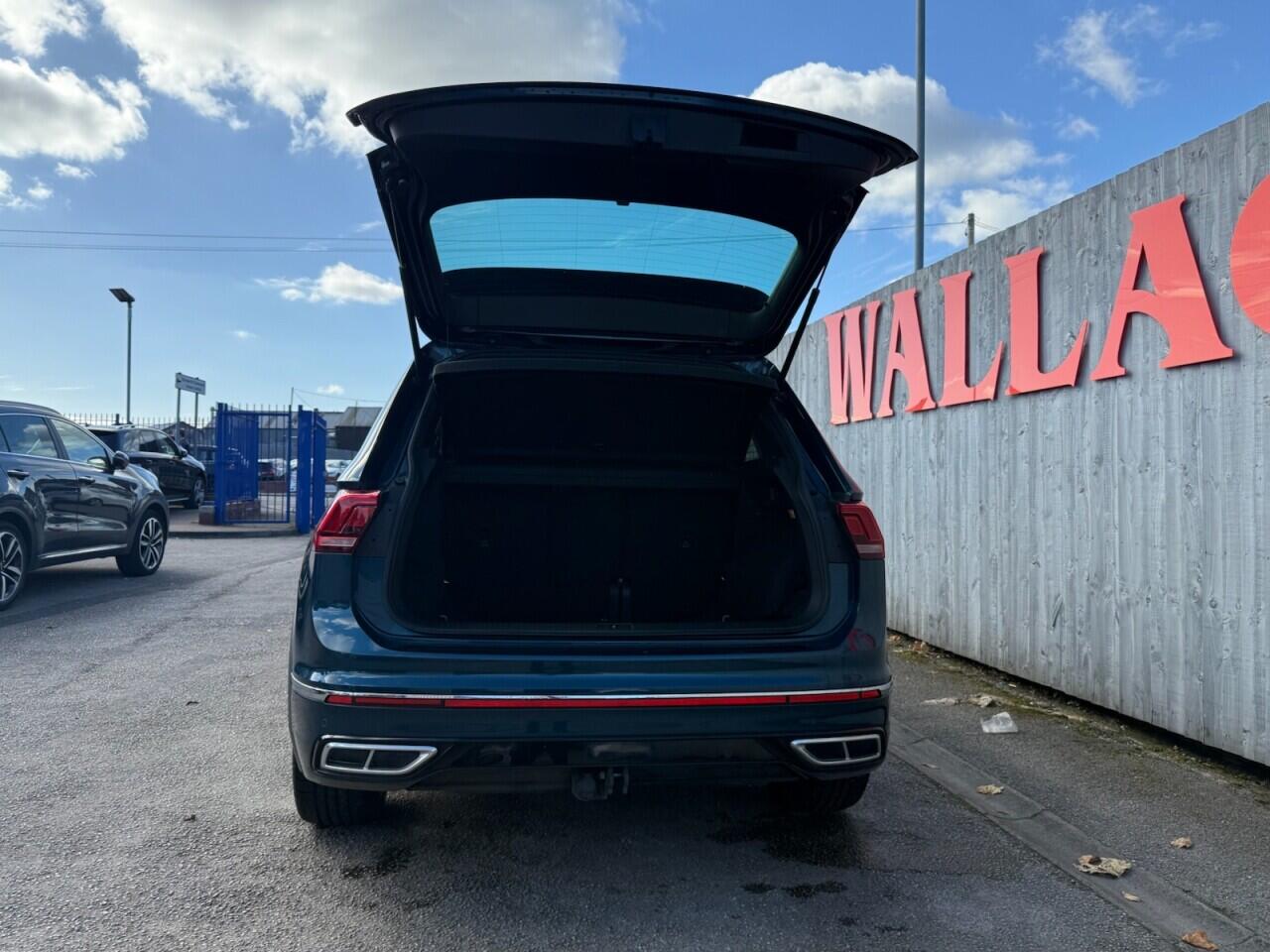 Volkswagen Tiguan view 33