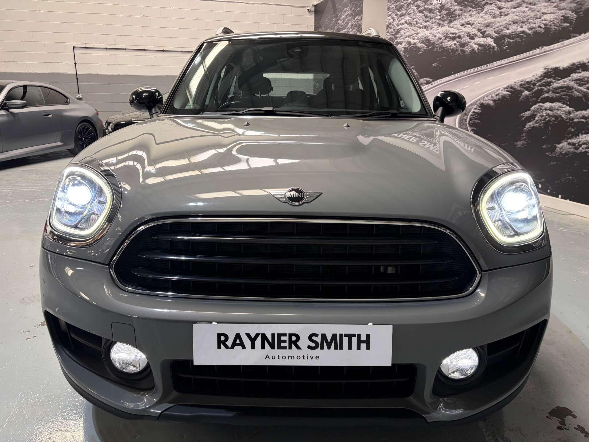Mini Countryman view 4