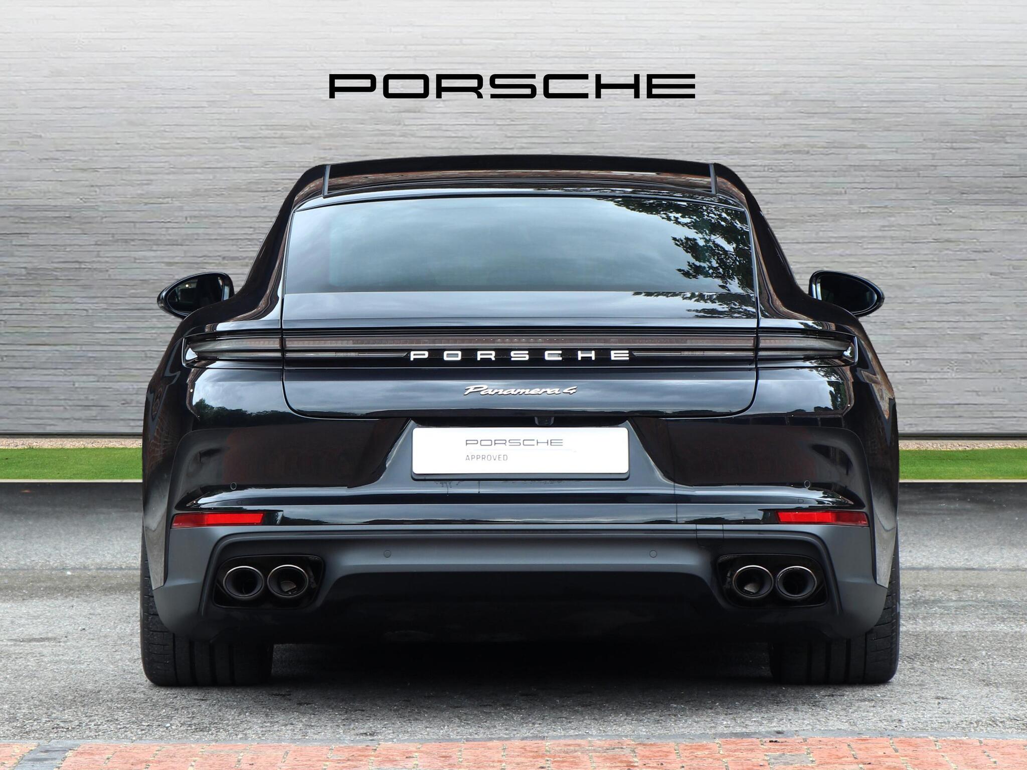 Porsche Panamera view 8
