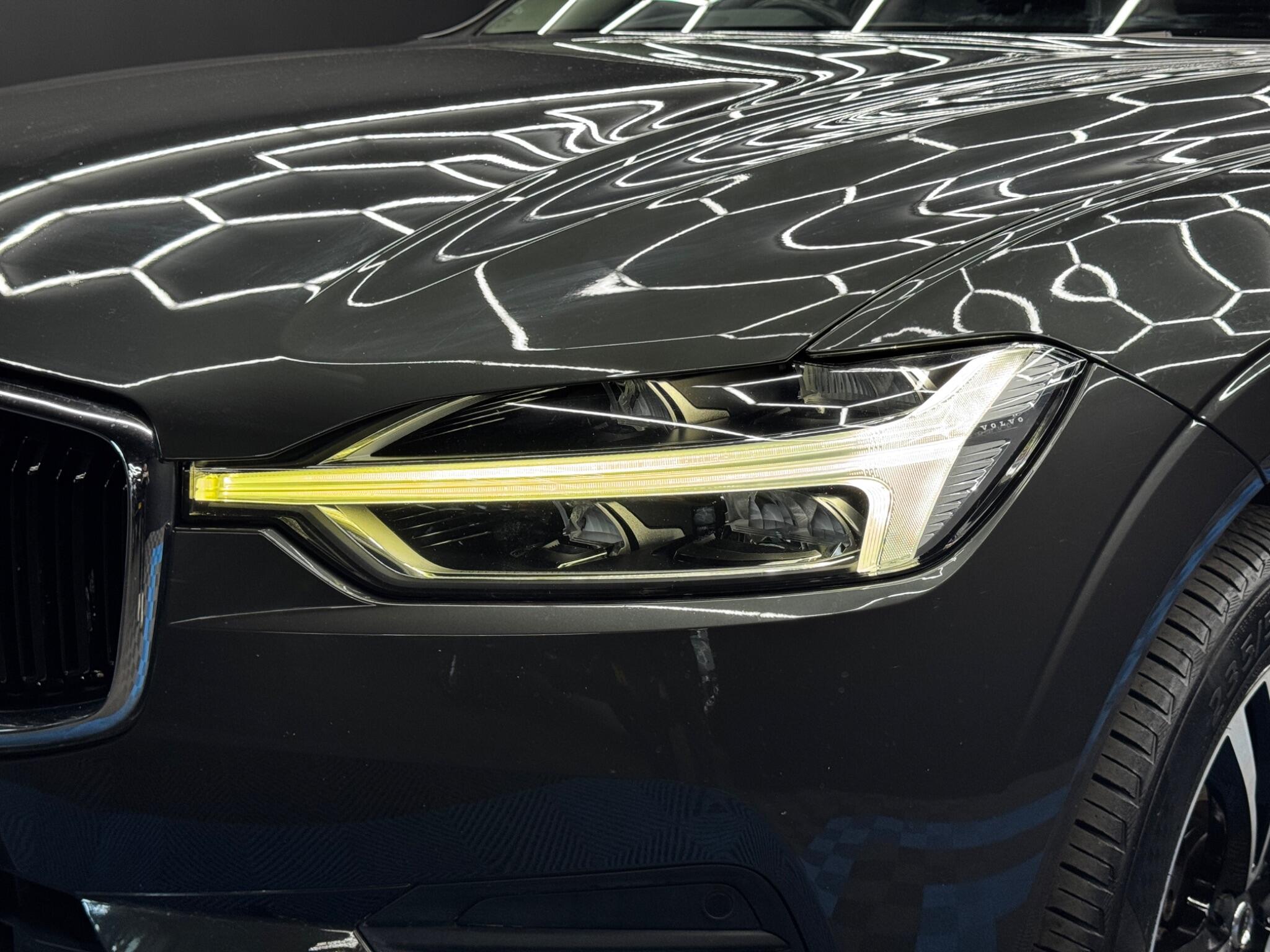 Volvo XC60 view 46