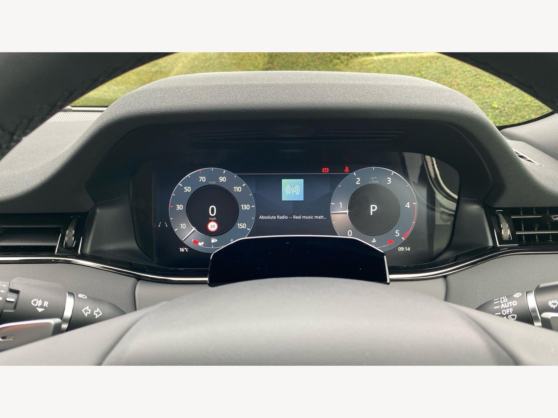 Land Rover Range Rover Evoque view 19
