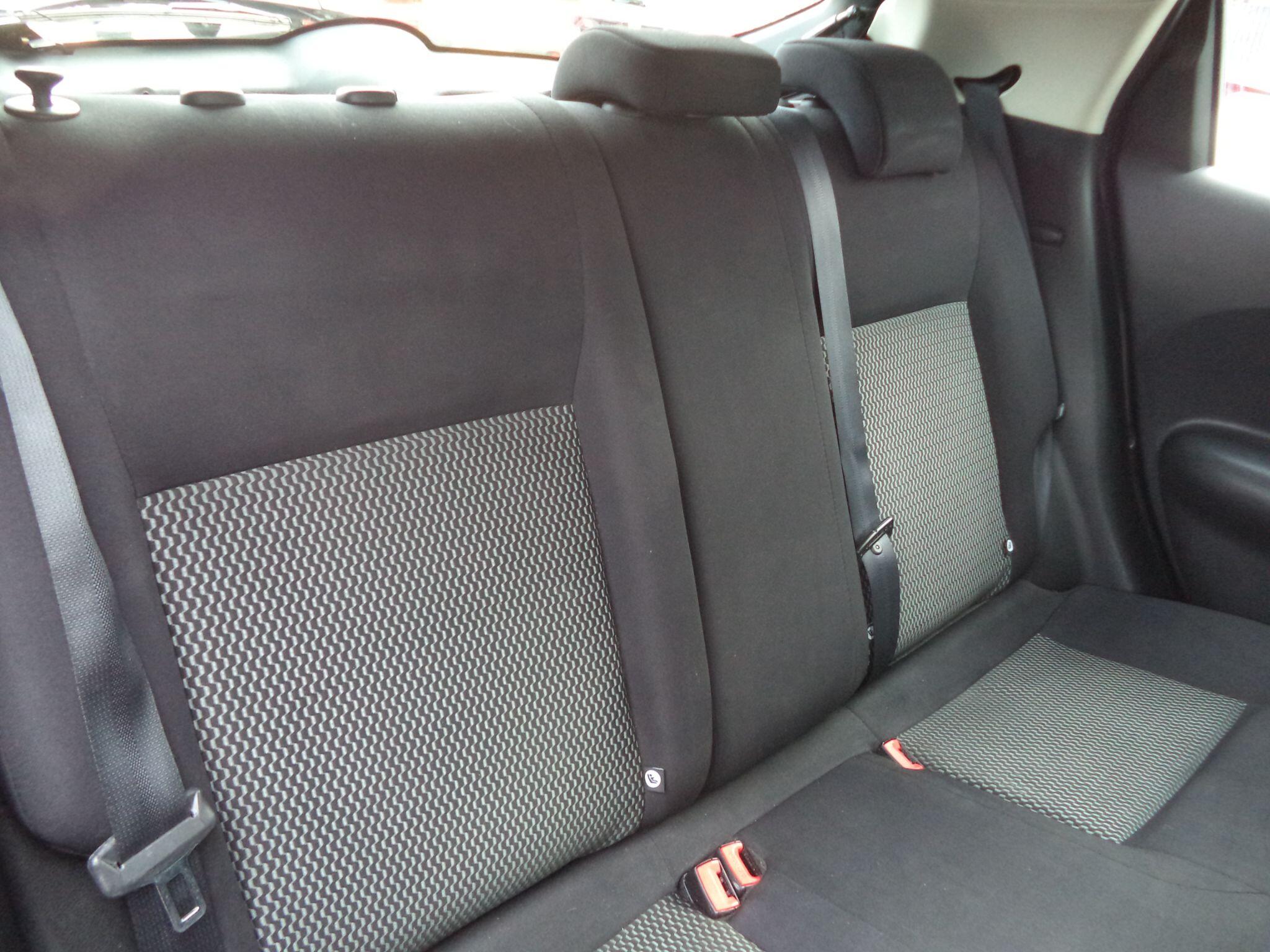 Nissan Juke view 35