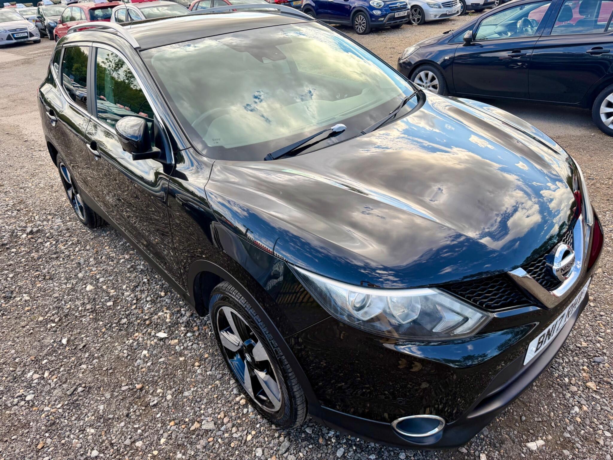Nissan Qashqai view 2