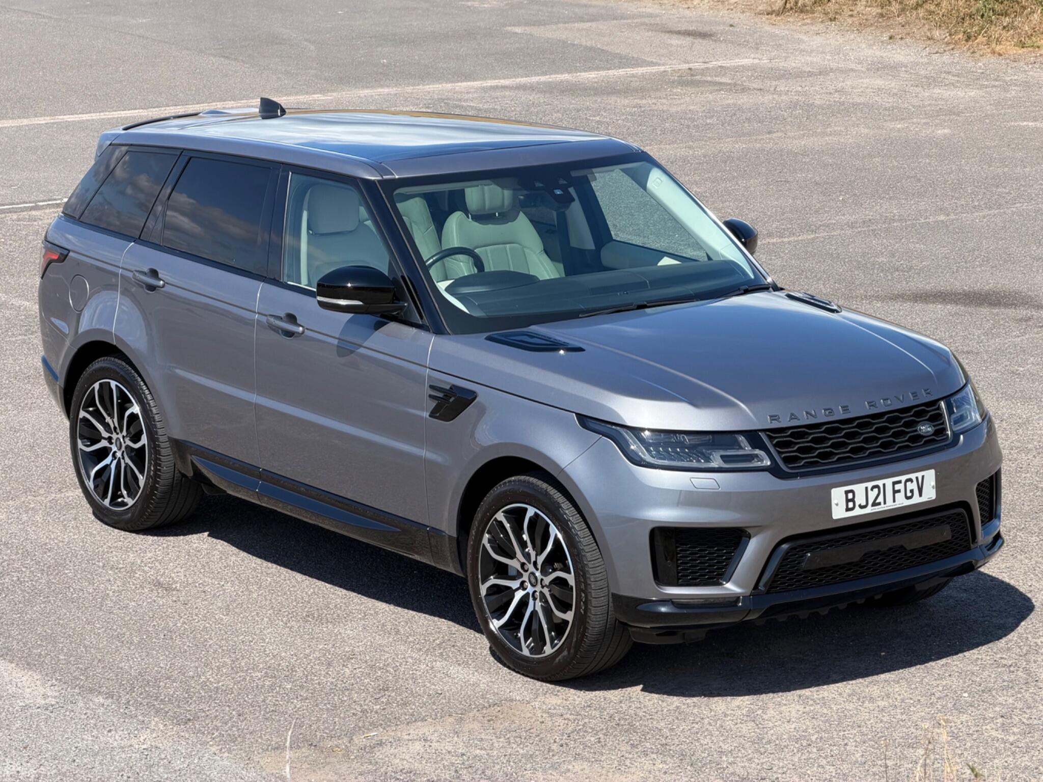 Land Rover Range Rover Sport main image