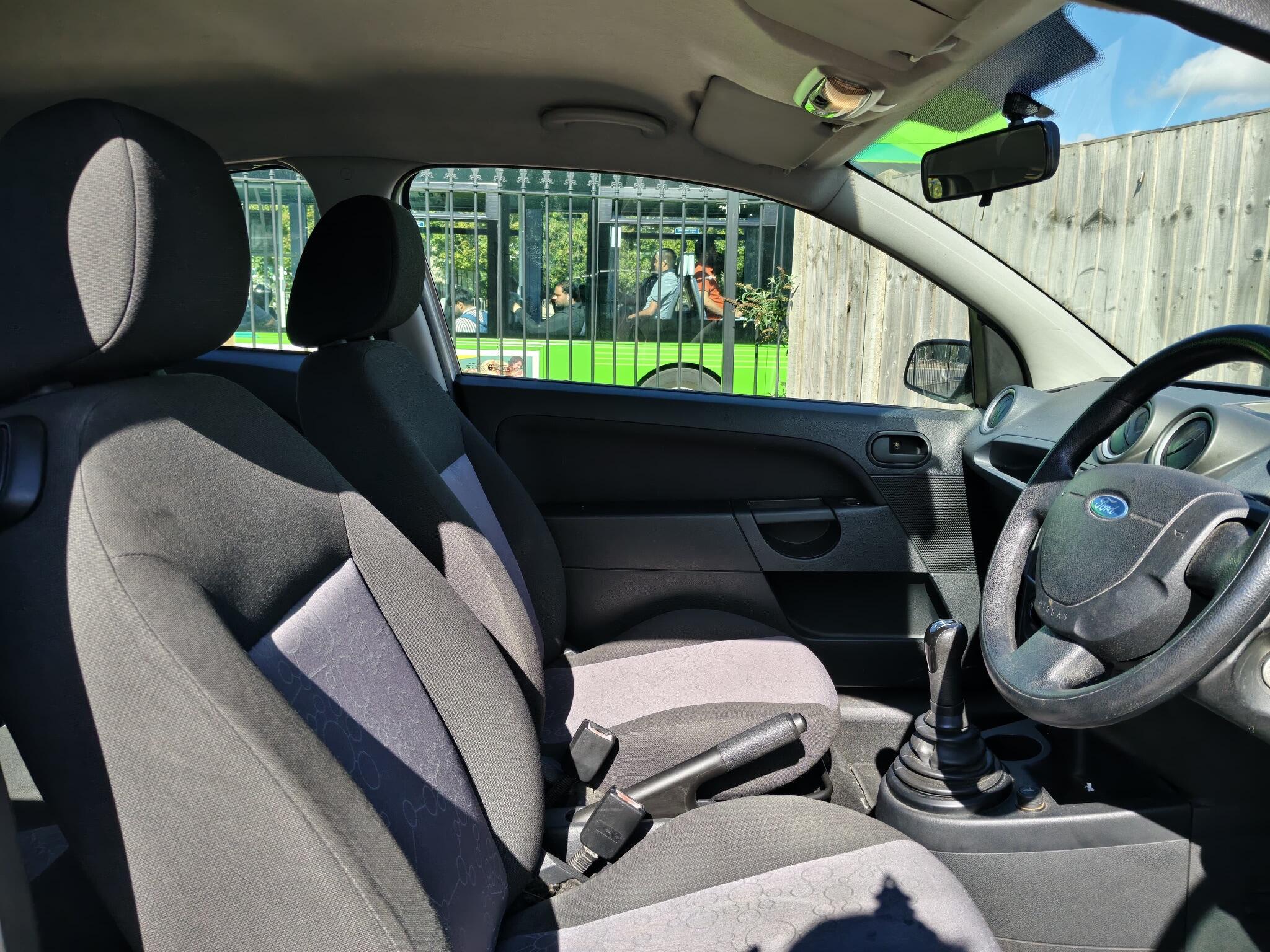 Ford Fiesta view 10