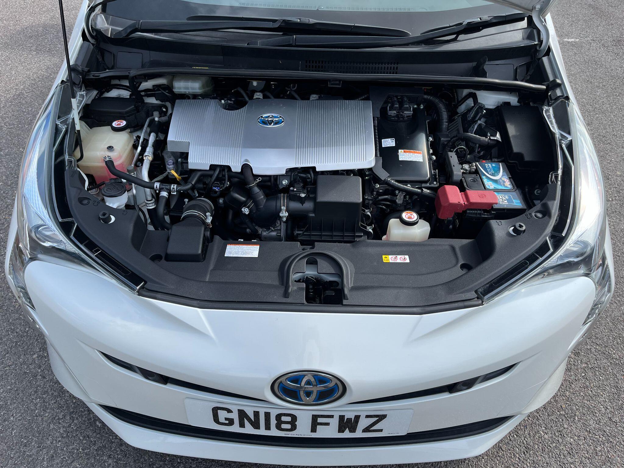 Toyota Prius view 43