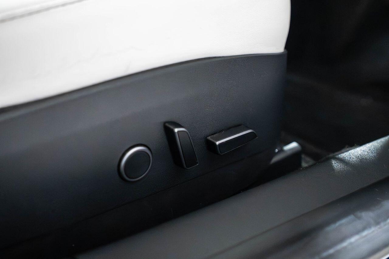 Tesla Model 3 view 11