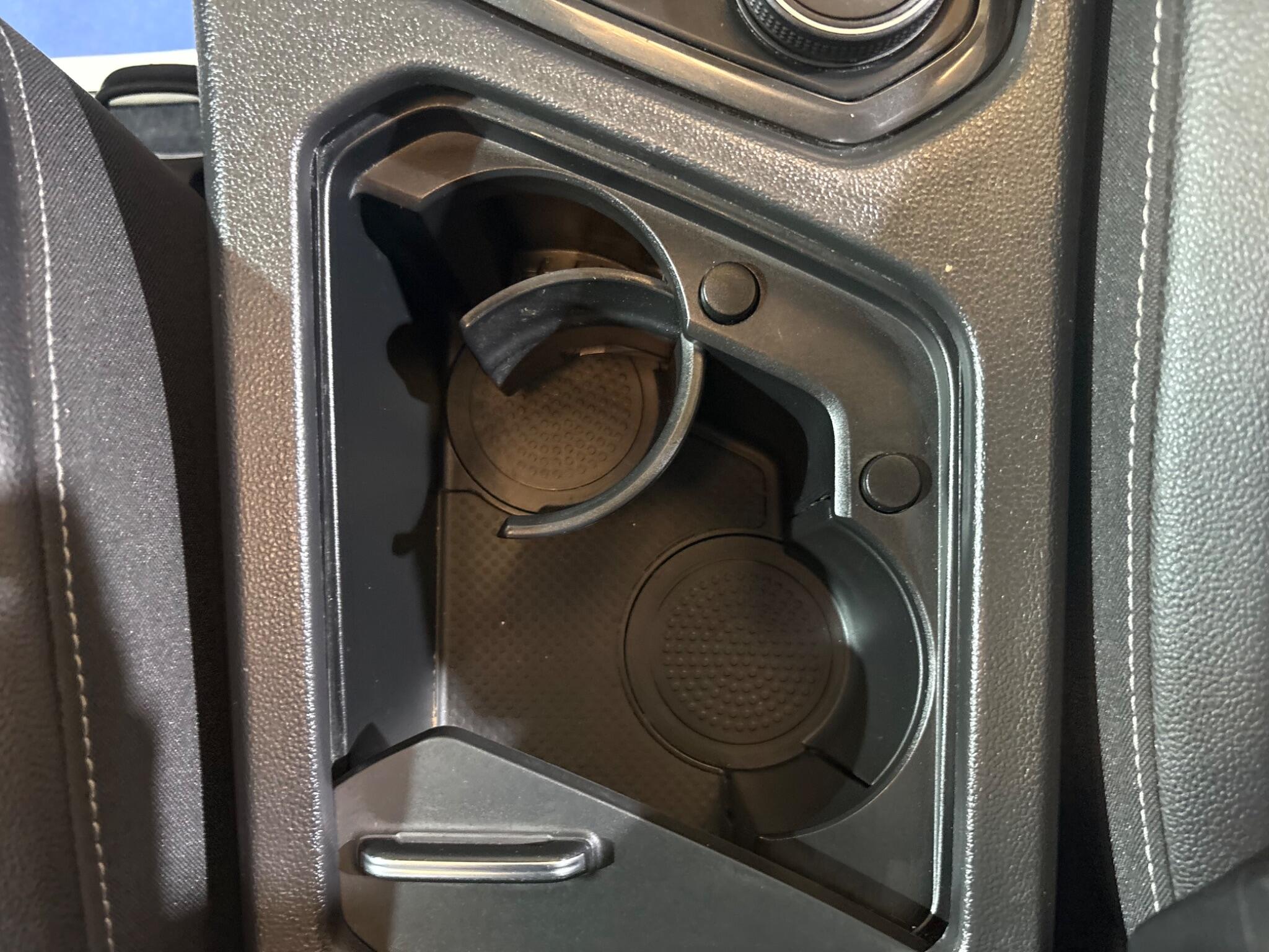 Volkswagen Tiguan view 29