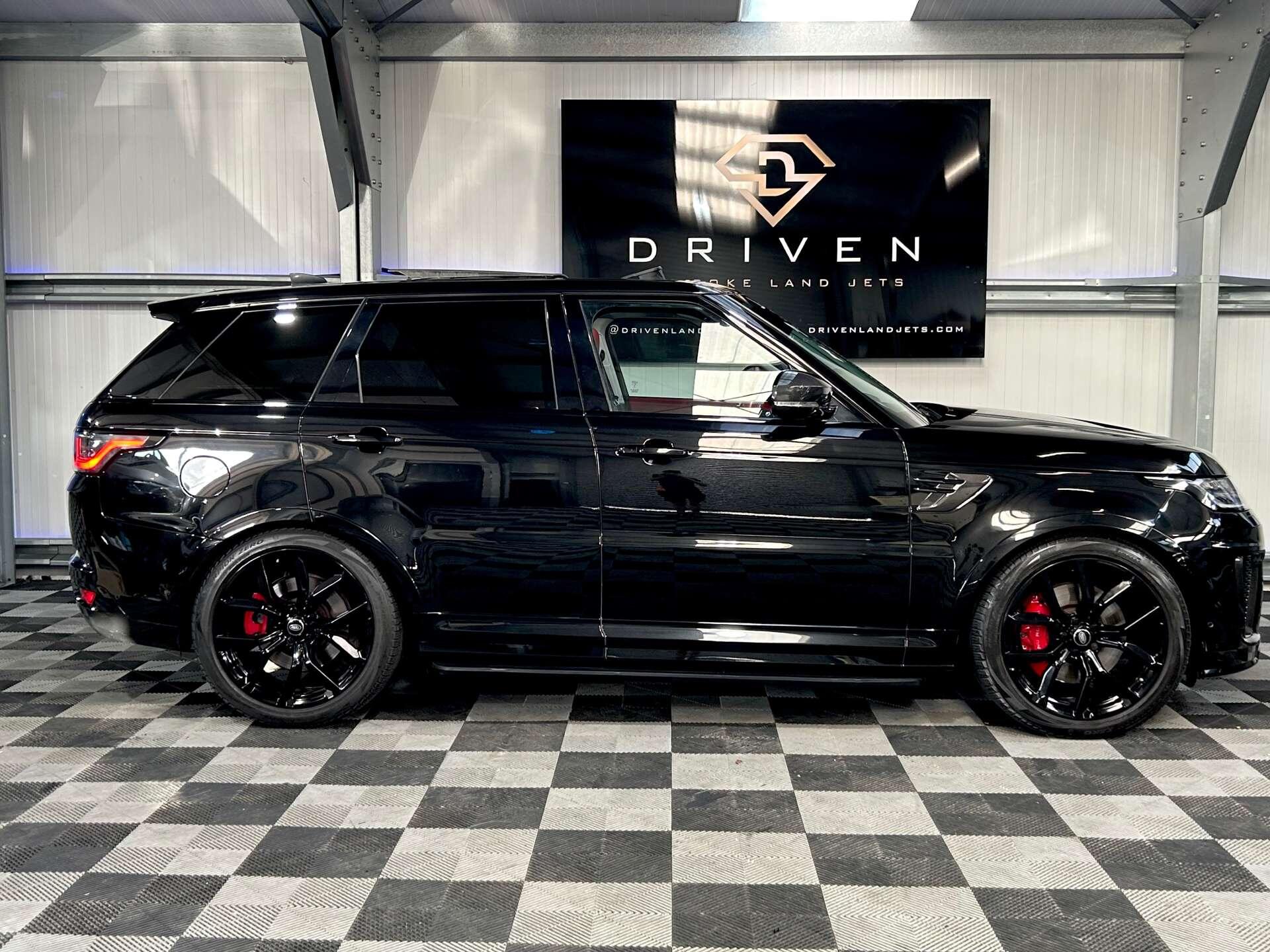 Land Rover Range Rover Sport view 10