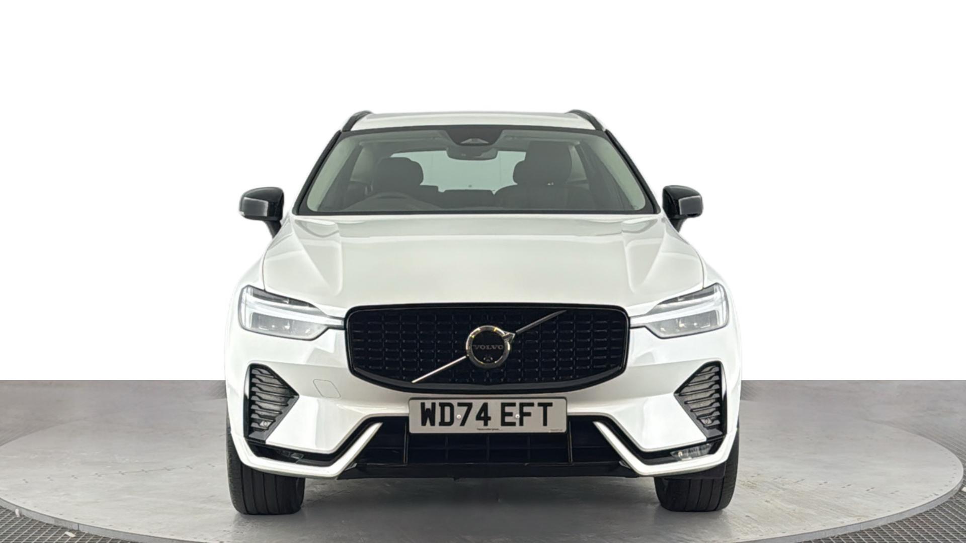 Volvo XC60 view 8