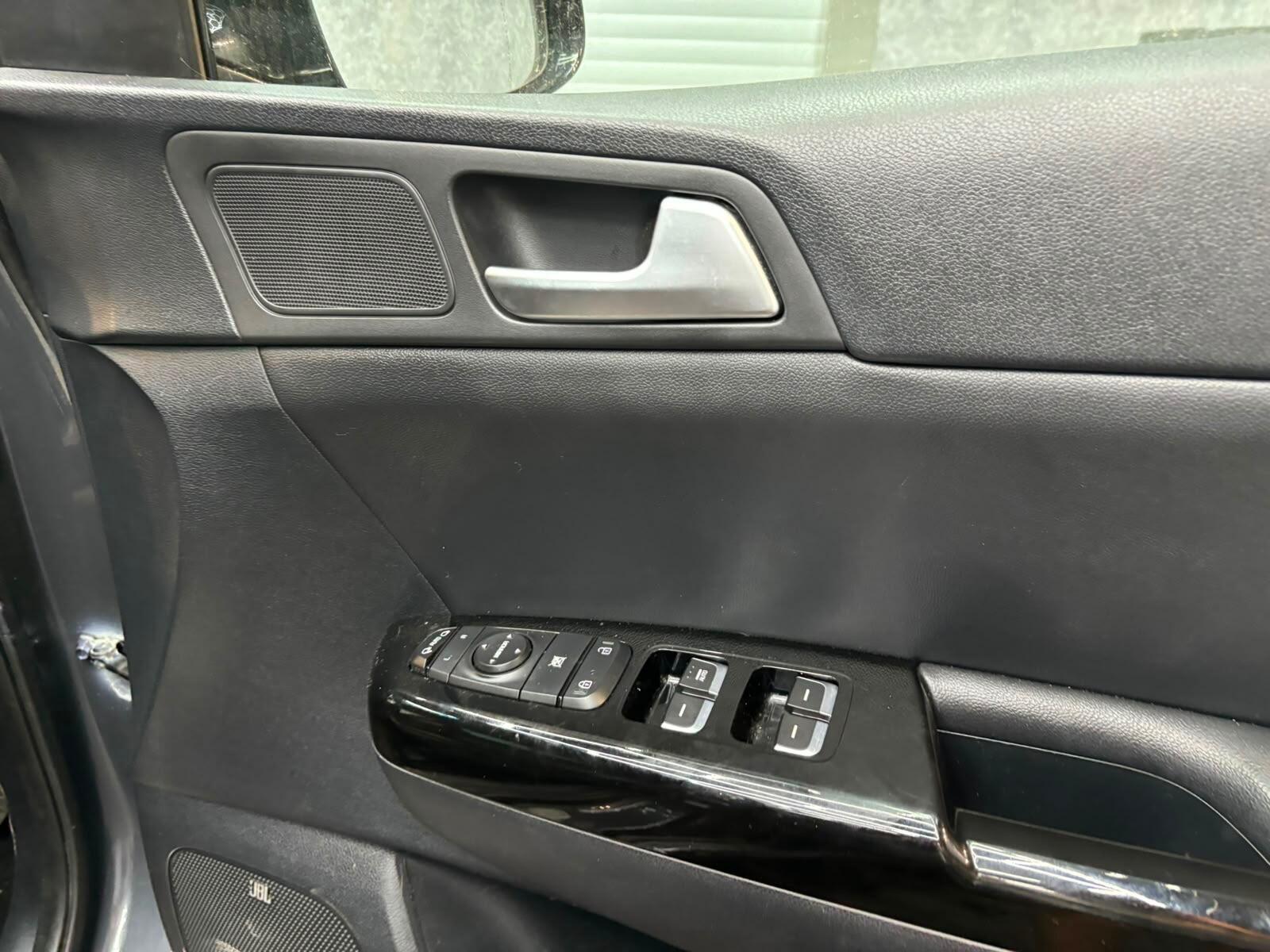 Kia Sportage view 18