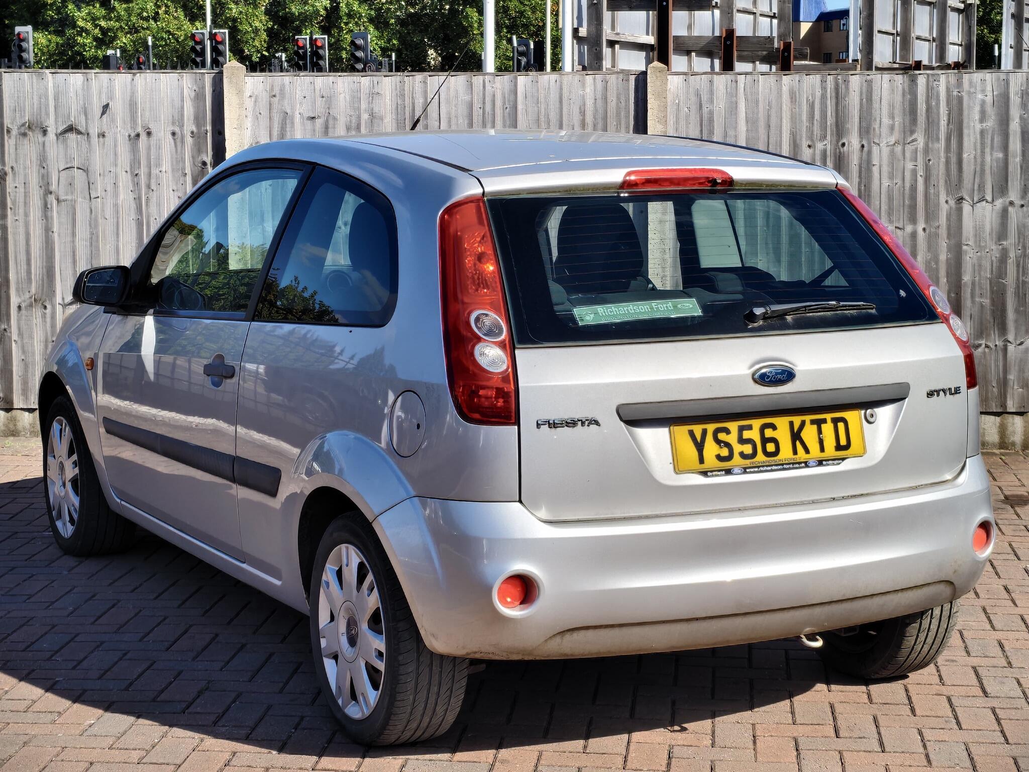 Ford Fiesta view 7