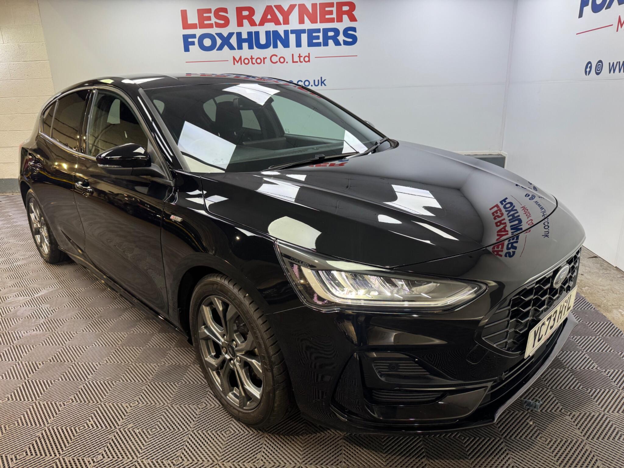 Ford Focus view 18