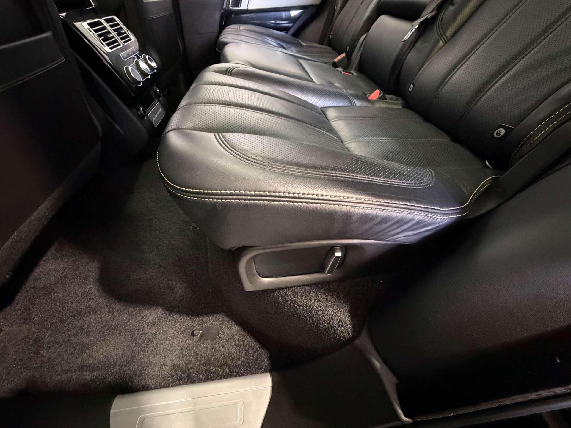 Land Rover Range Rover view 72