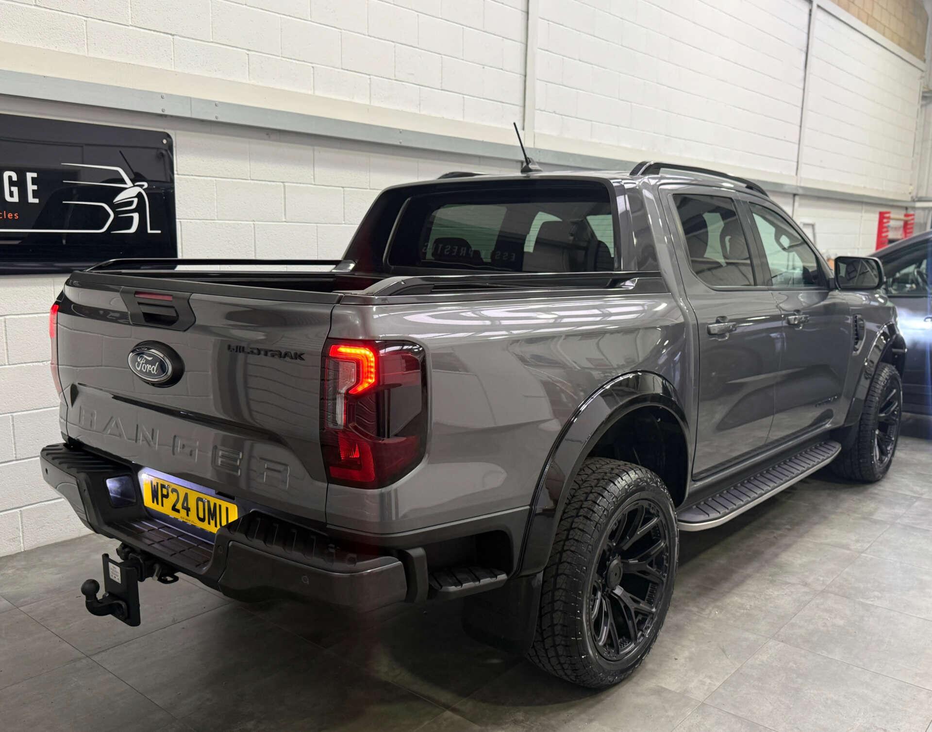 Ford Ranger view 6