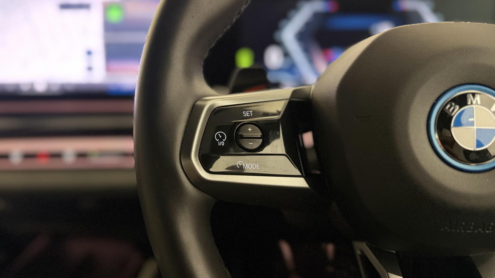 BMW I5 view 14