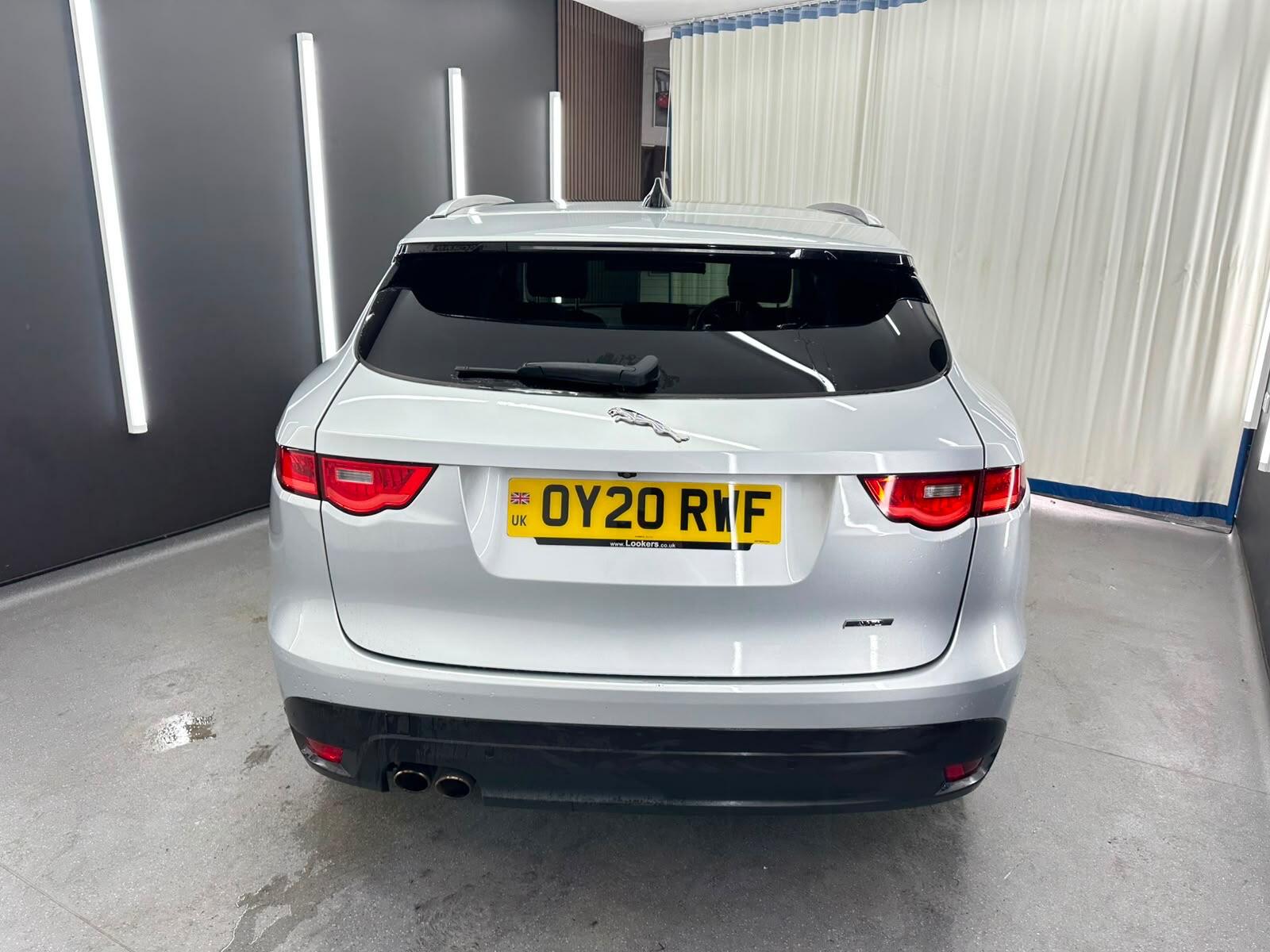 Jaguar F-Pace view 8