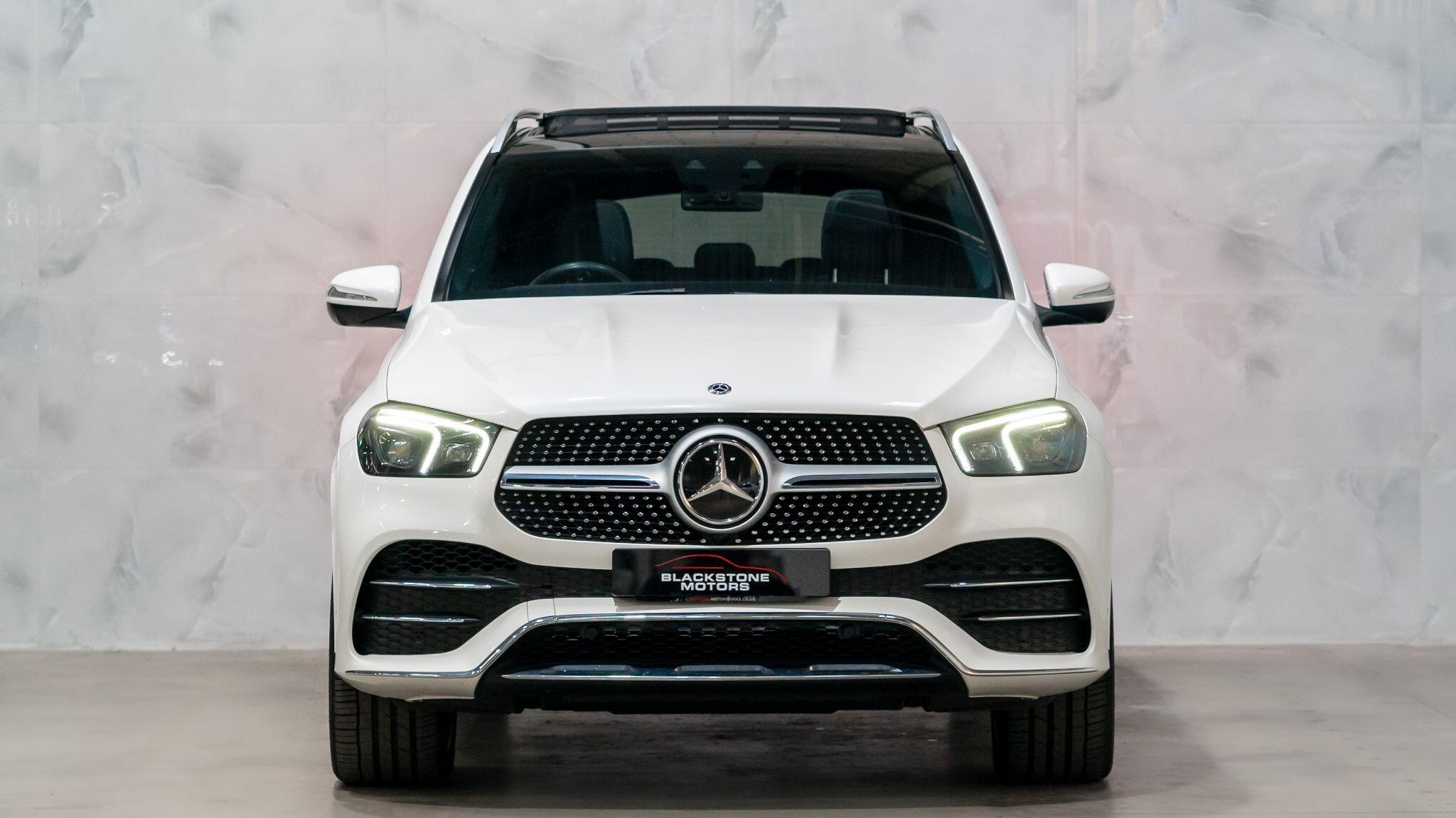 Mercedes-Benz GLE view 4