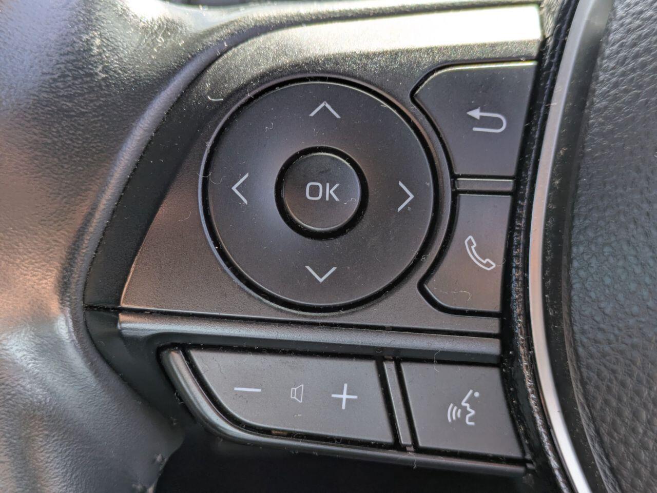 Toyota Corolla view 13