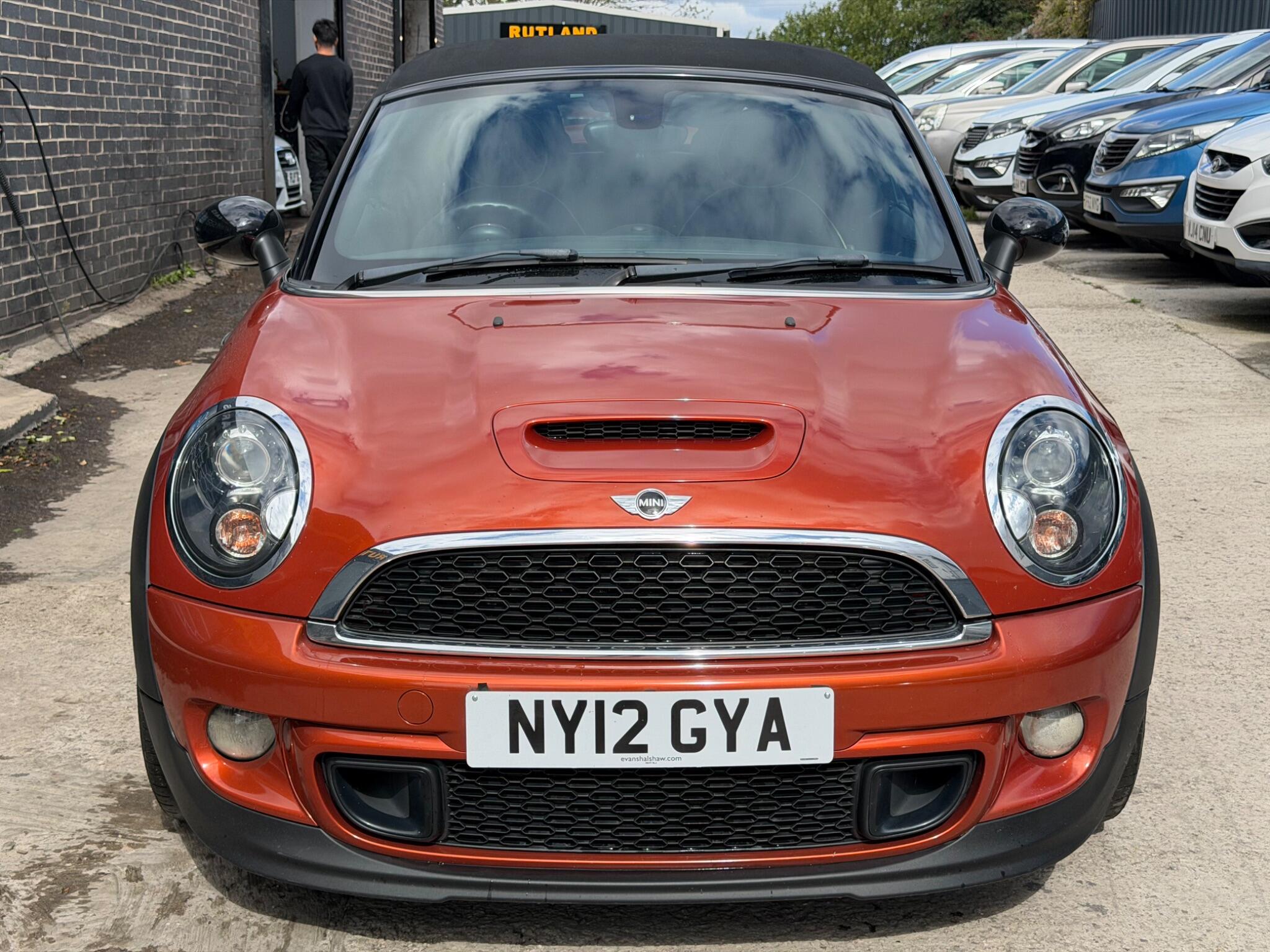 Mini Roadster view 2
