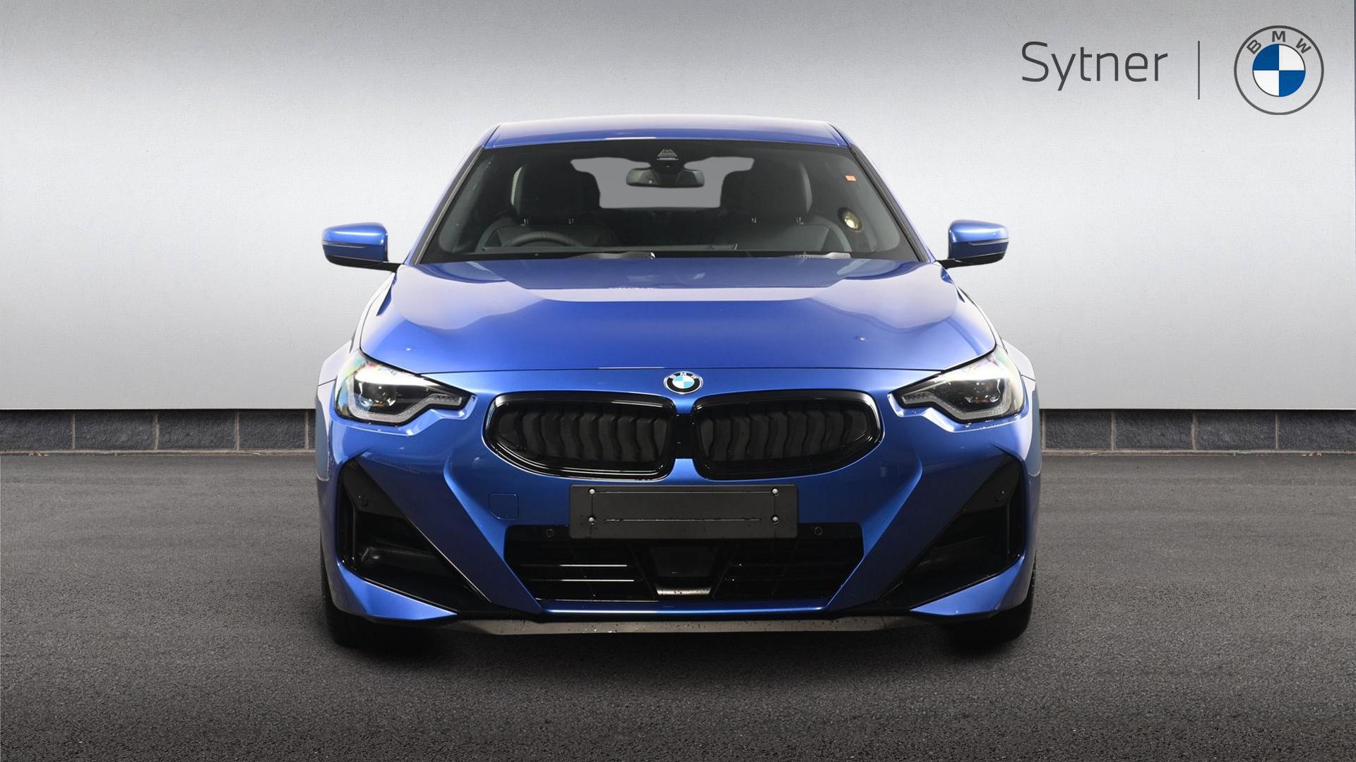 BMW 2 Series view 16