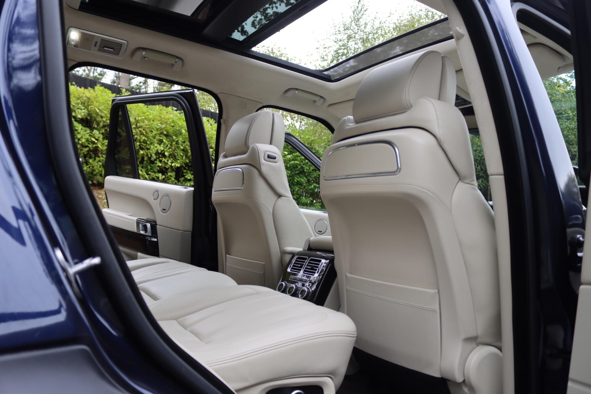 Land Rover Range Rover view 48