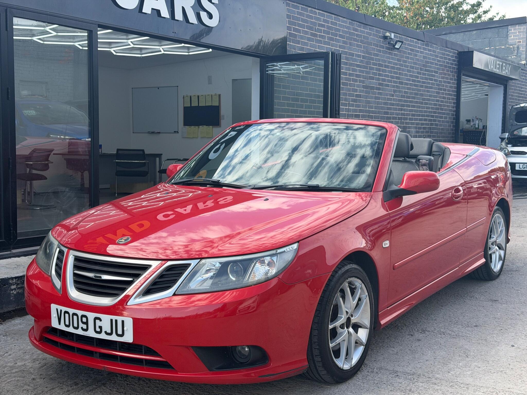 Saab 9-3 view 4
