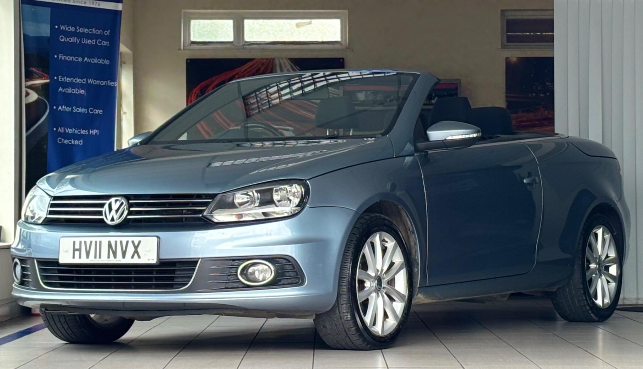 Volkswagen Eos view 3