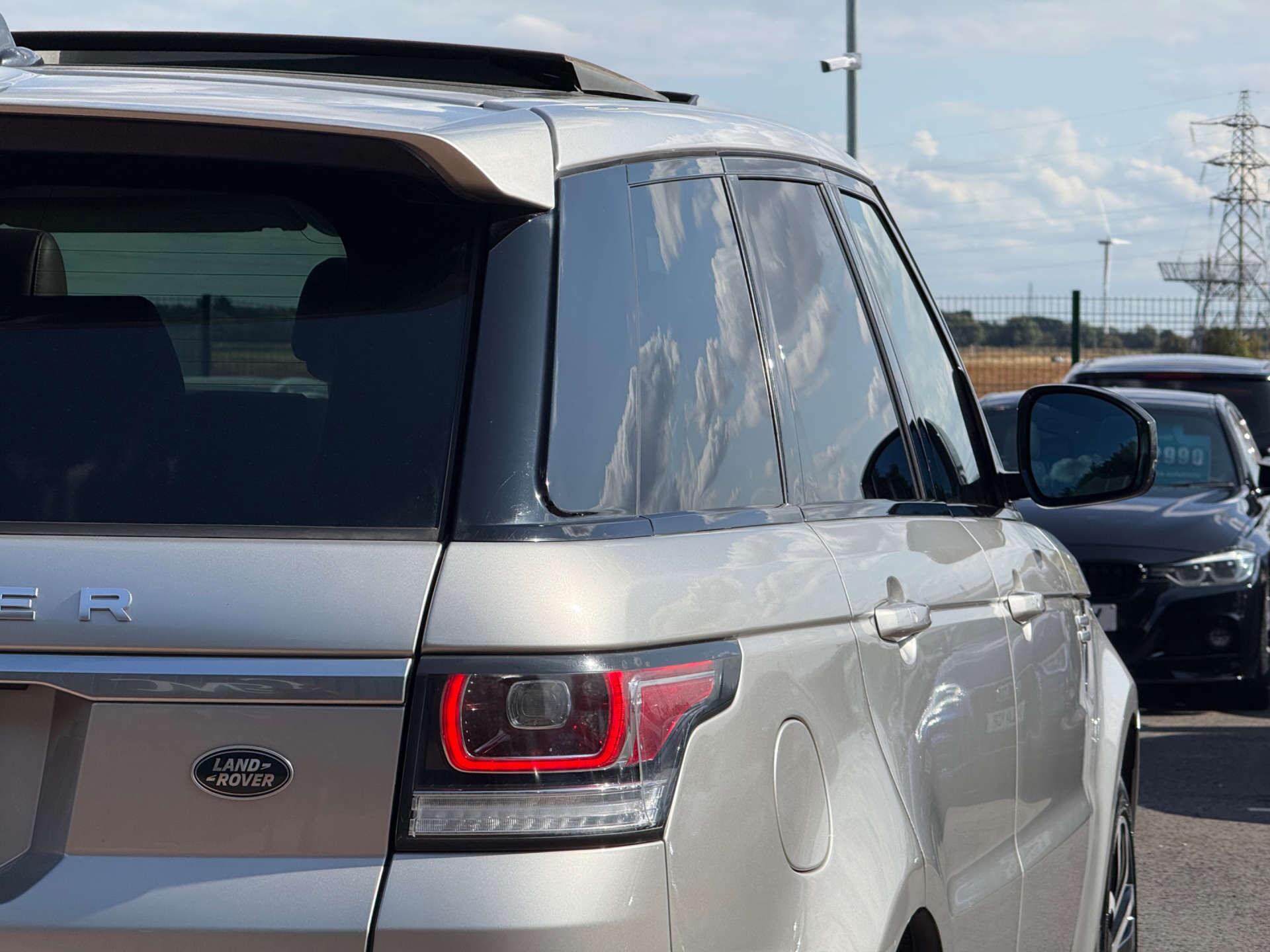 Land Rover Range Rover Sport view 23