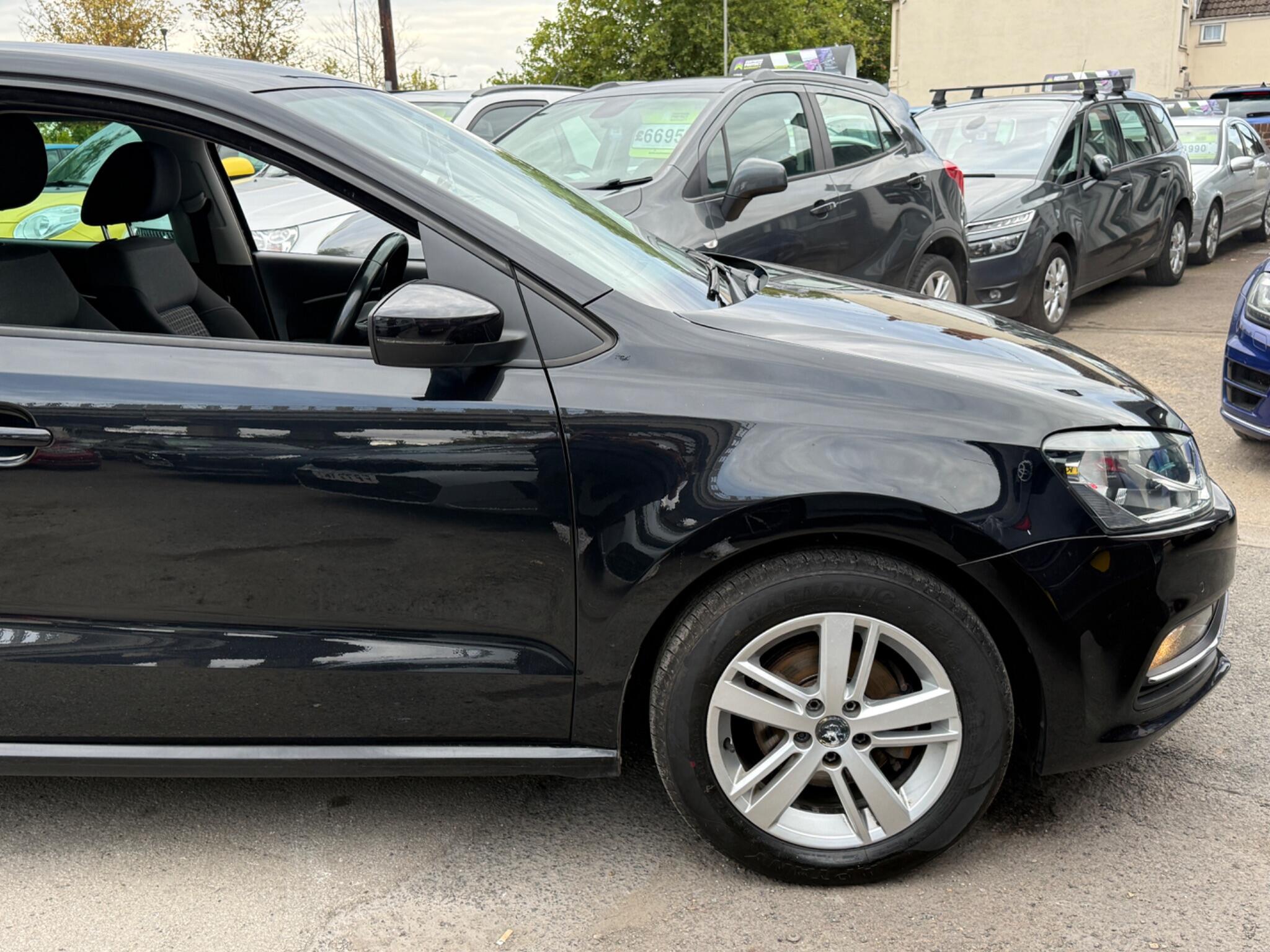 Volkswagen Polo - Image 20