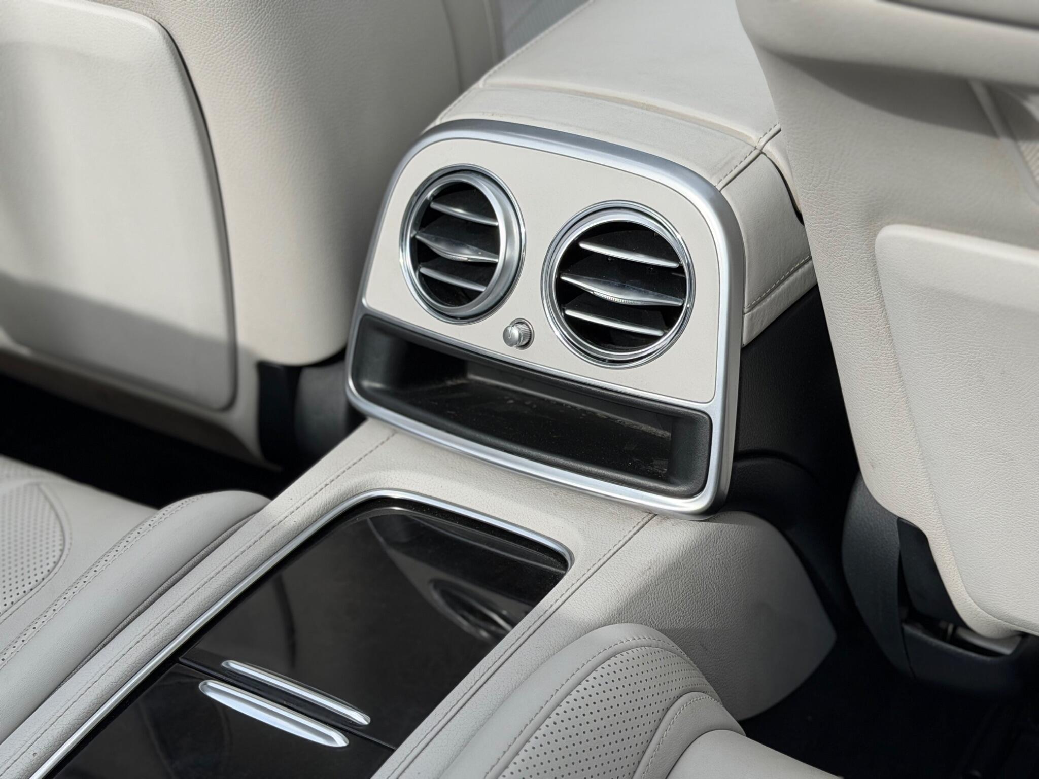 Mercedes-Benz S Class view 22