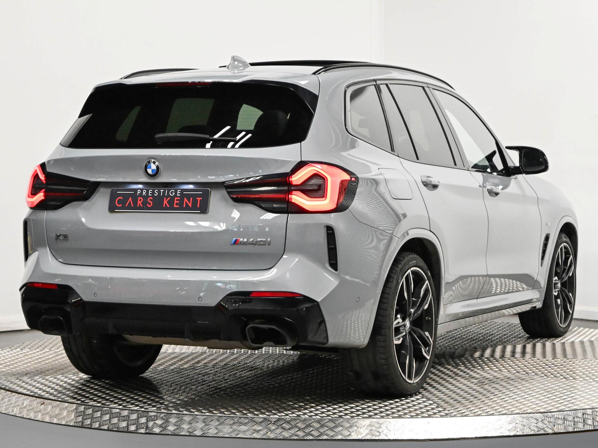 BMW X3 view 37