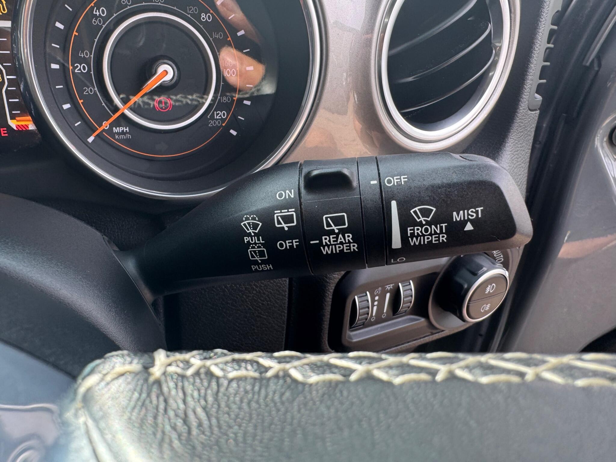Jeep Wrangler view 28