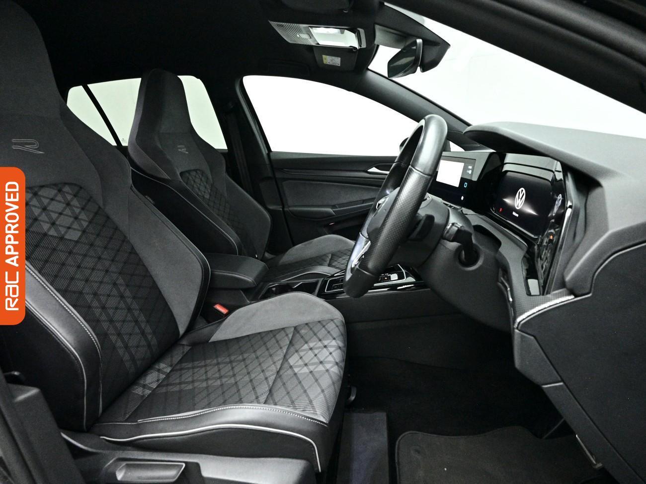 Volkswagen Golf view 12