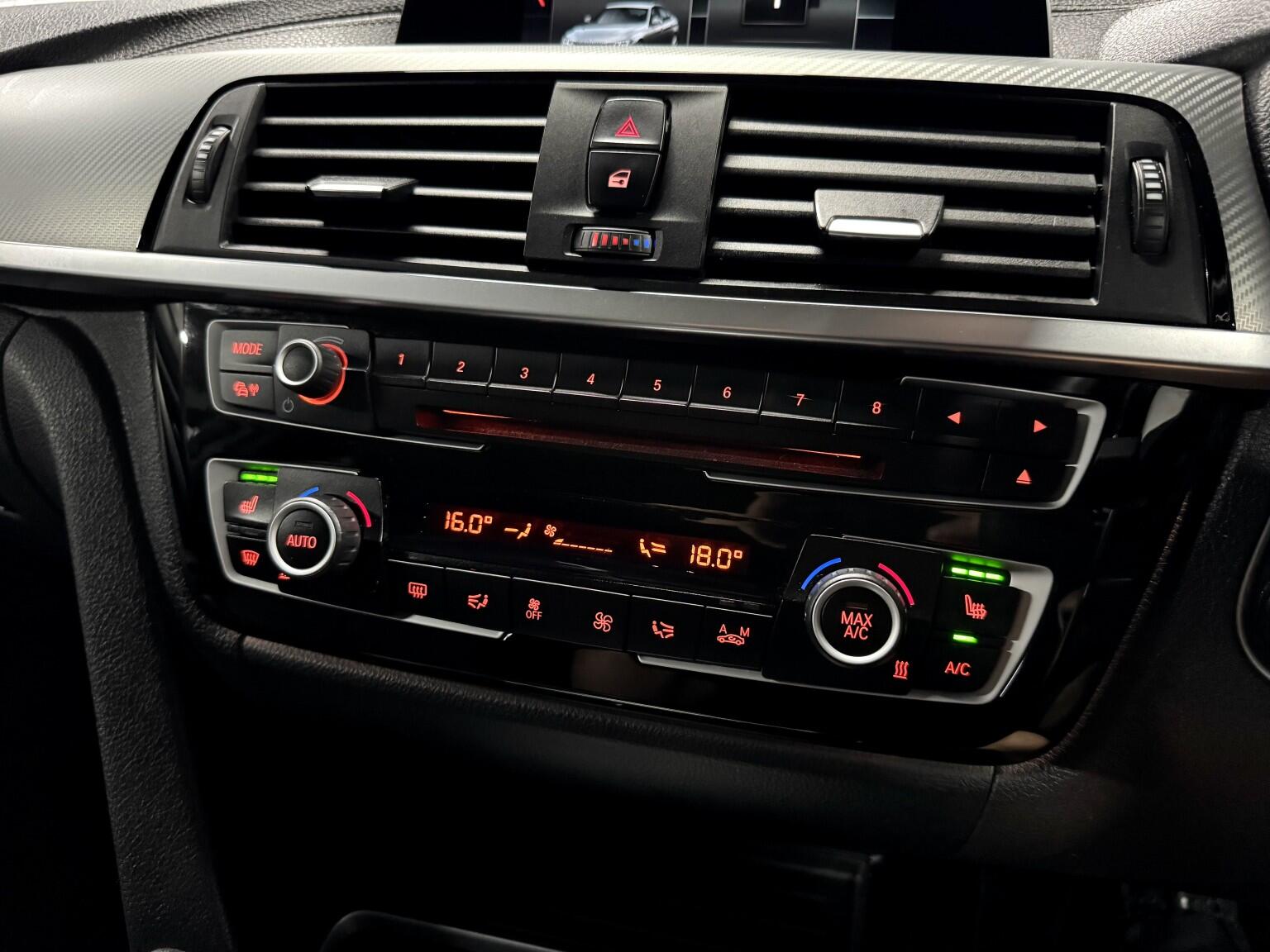 BMW 3 Series view 20
