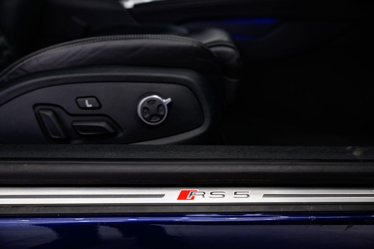 Audi RS5 view 22