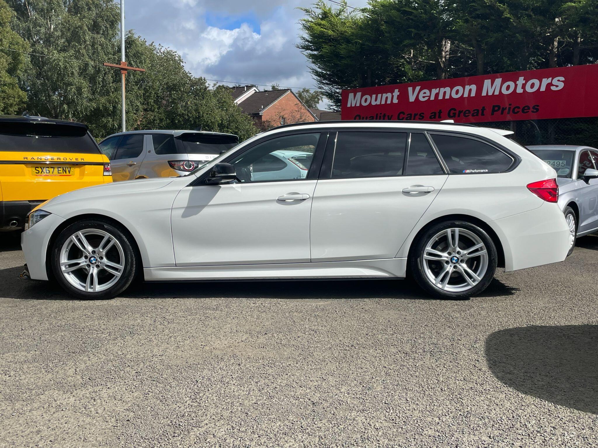BMW 3 Series view 9