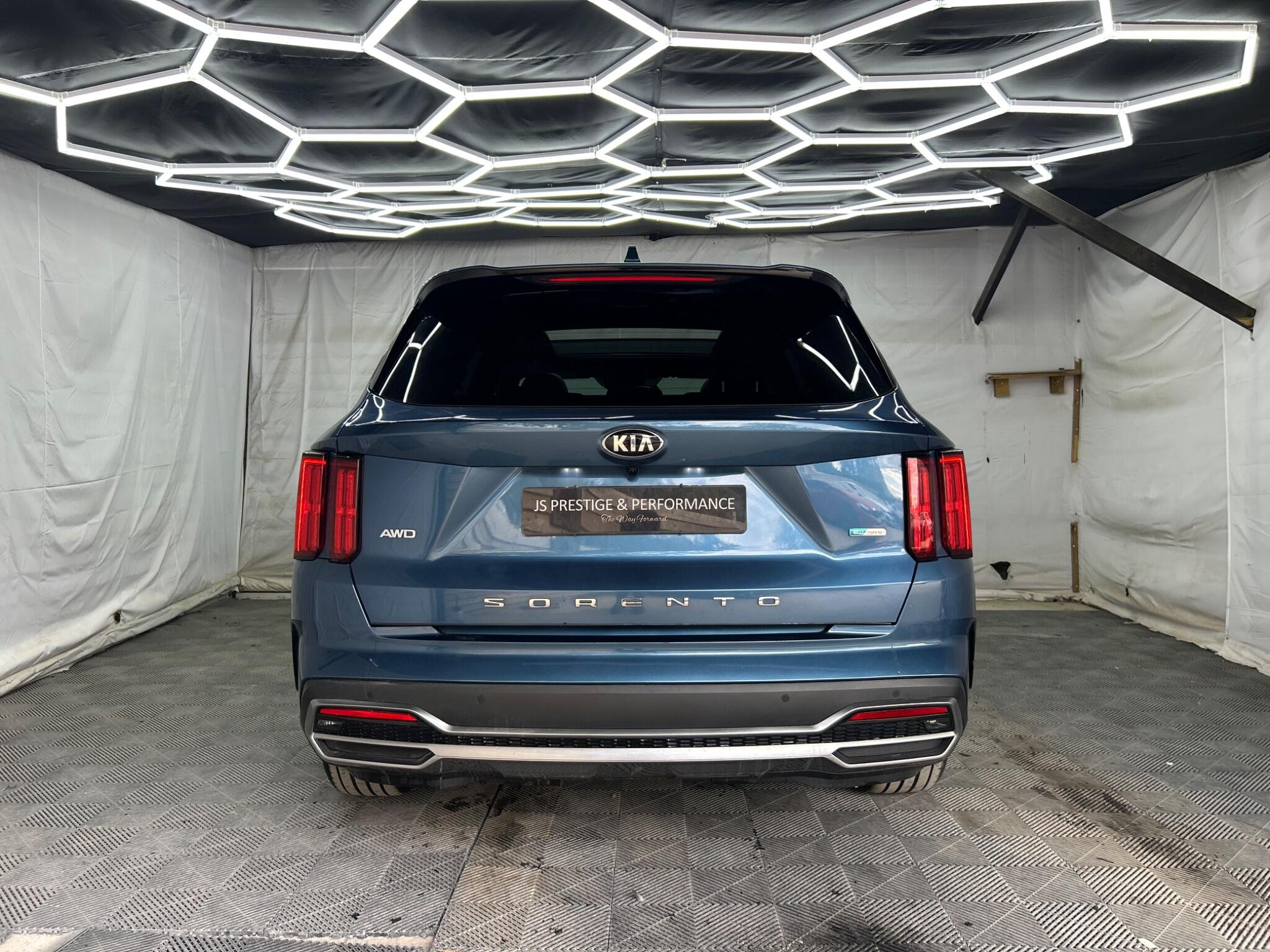 Kia Sorento view 7