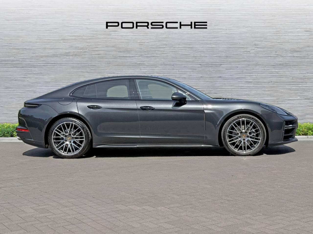 Porsche Panamera view 3