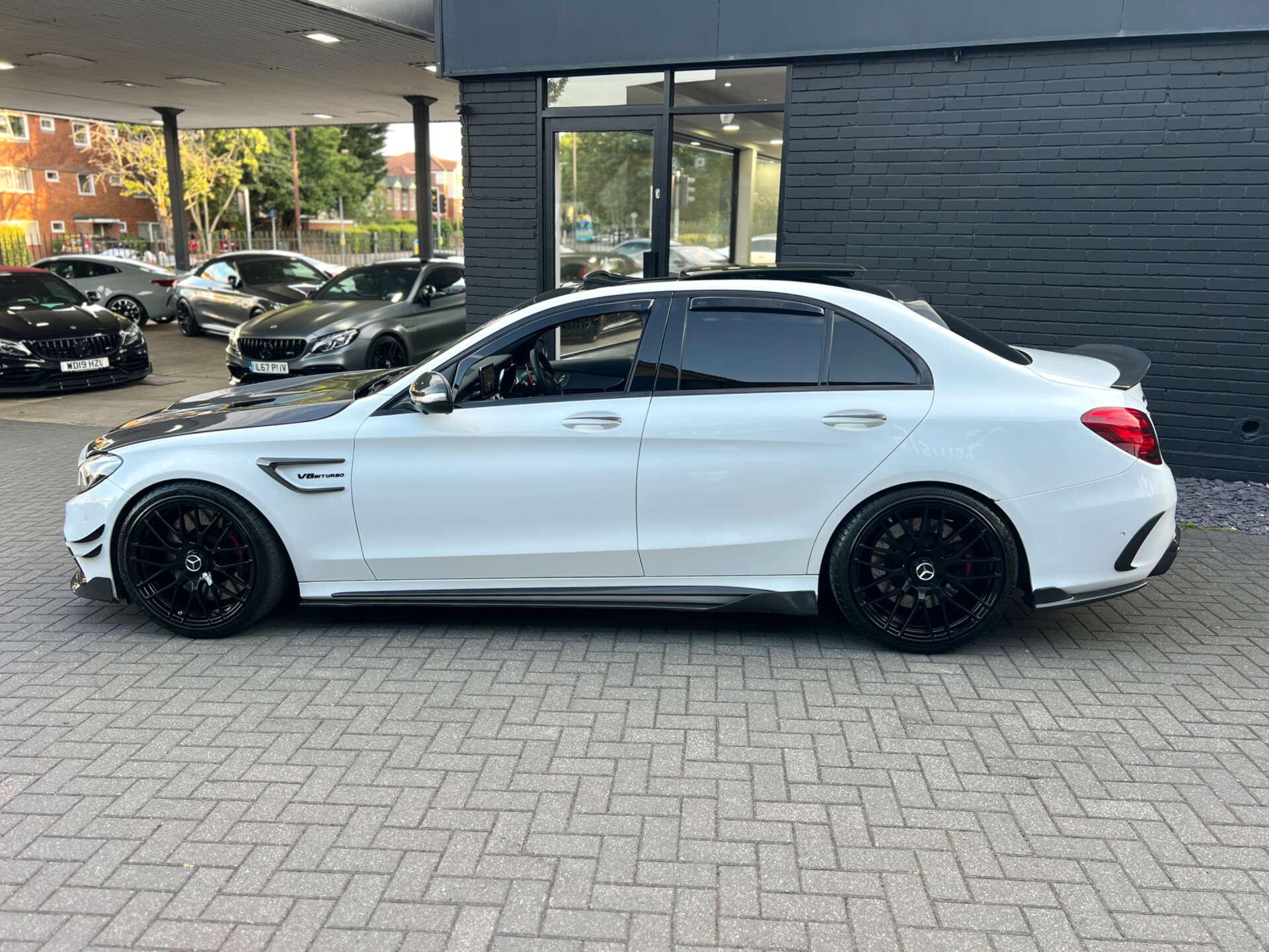 Mercedes-Benz C Class view 39