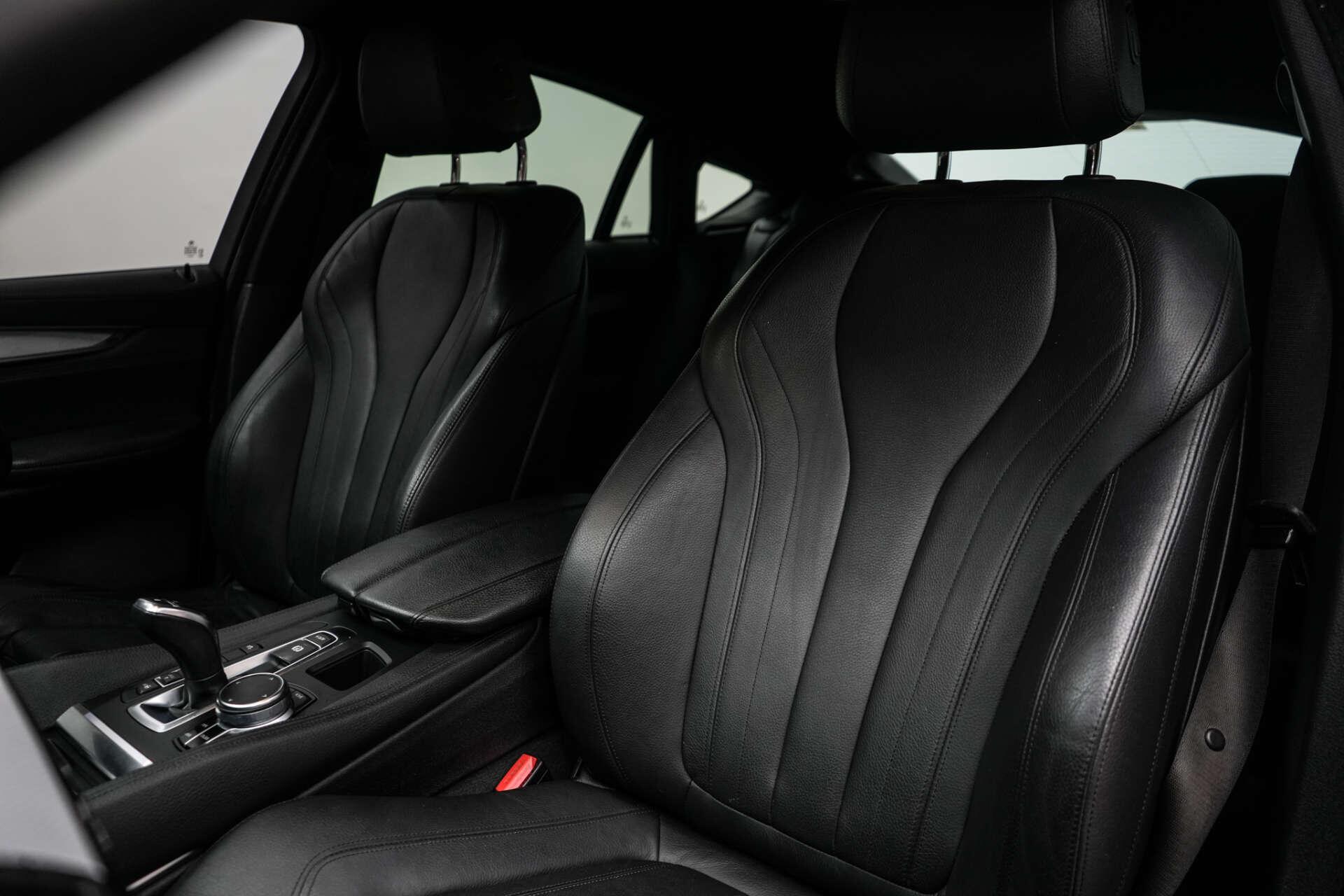 BMW X6 view 16