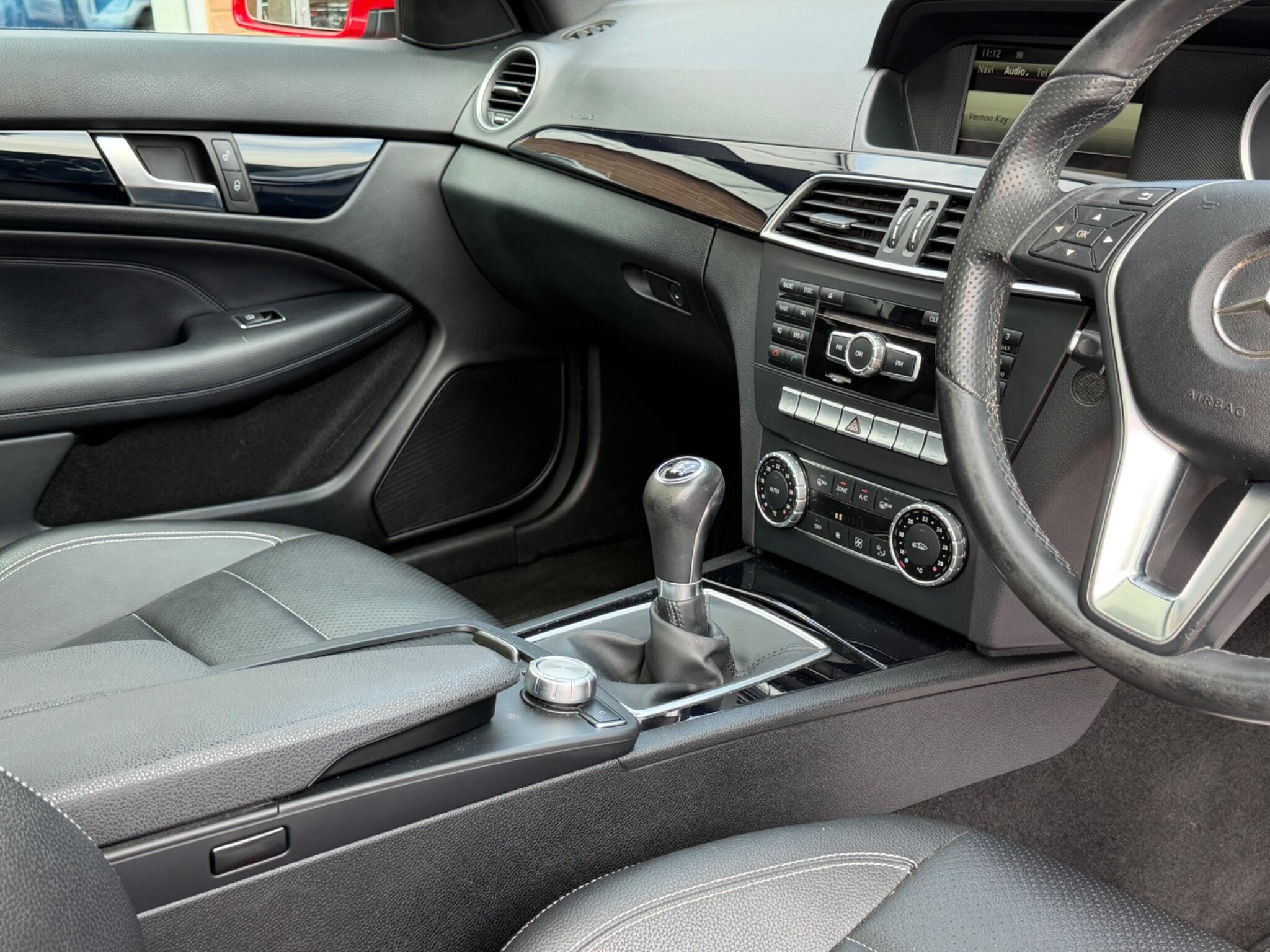 Mercedes-Benz C-Class view 70