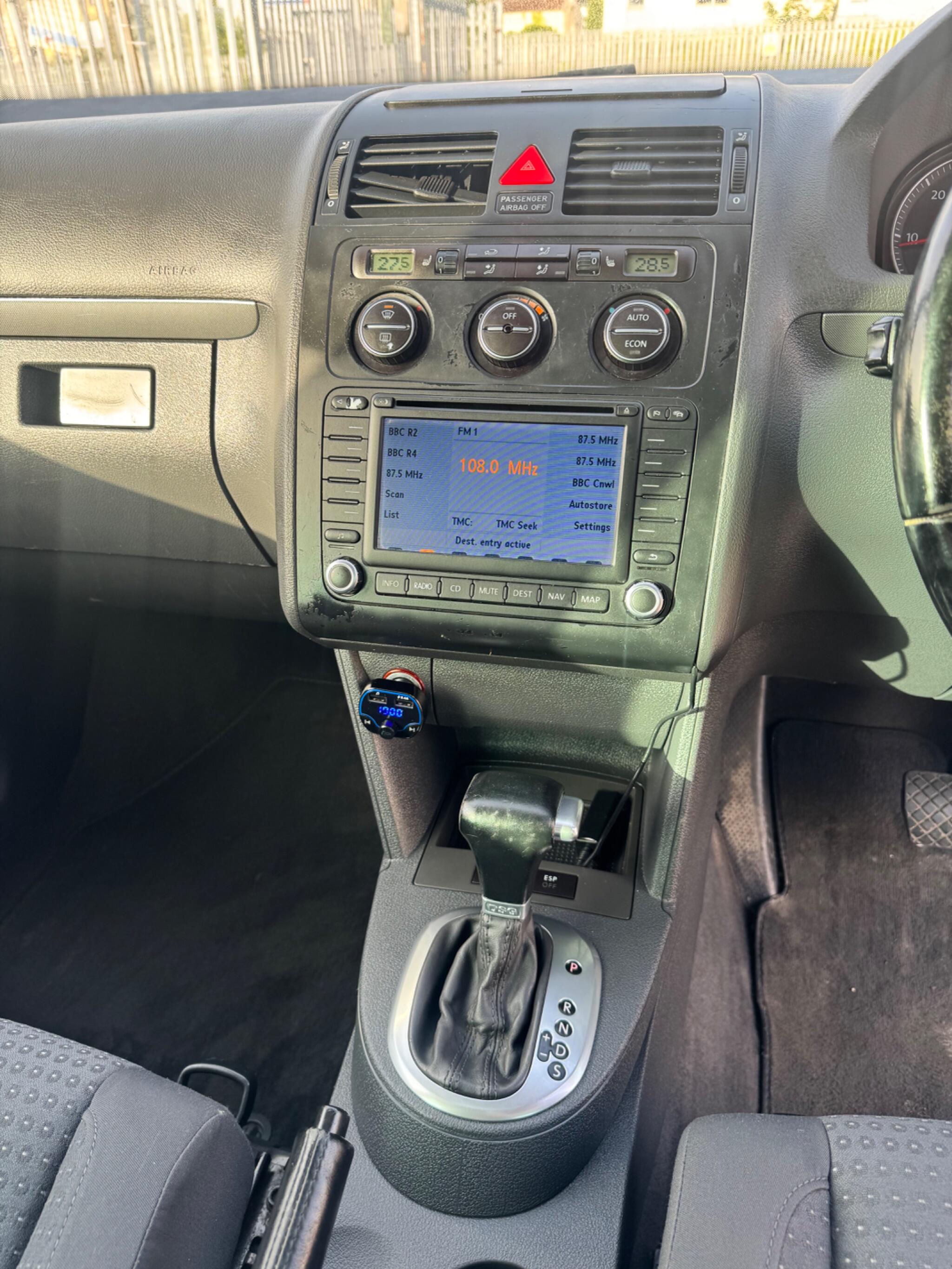 Volkswagen Touran view 48