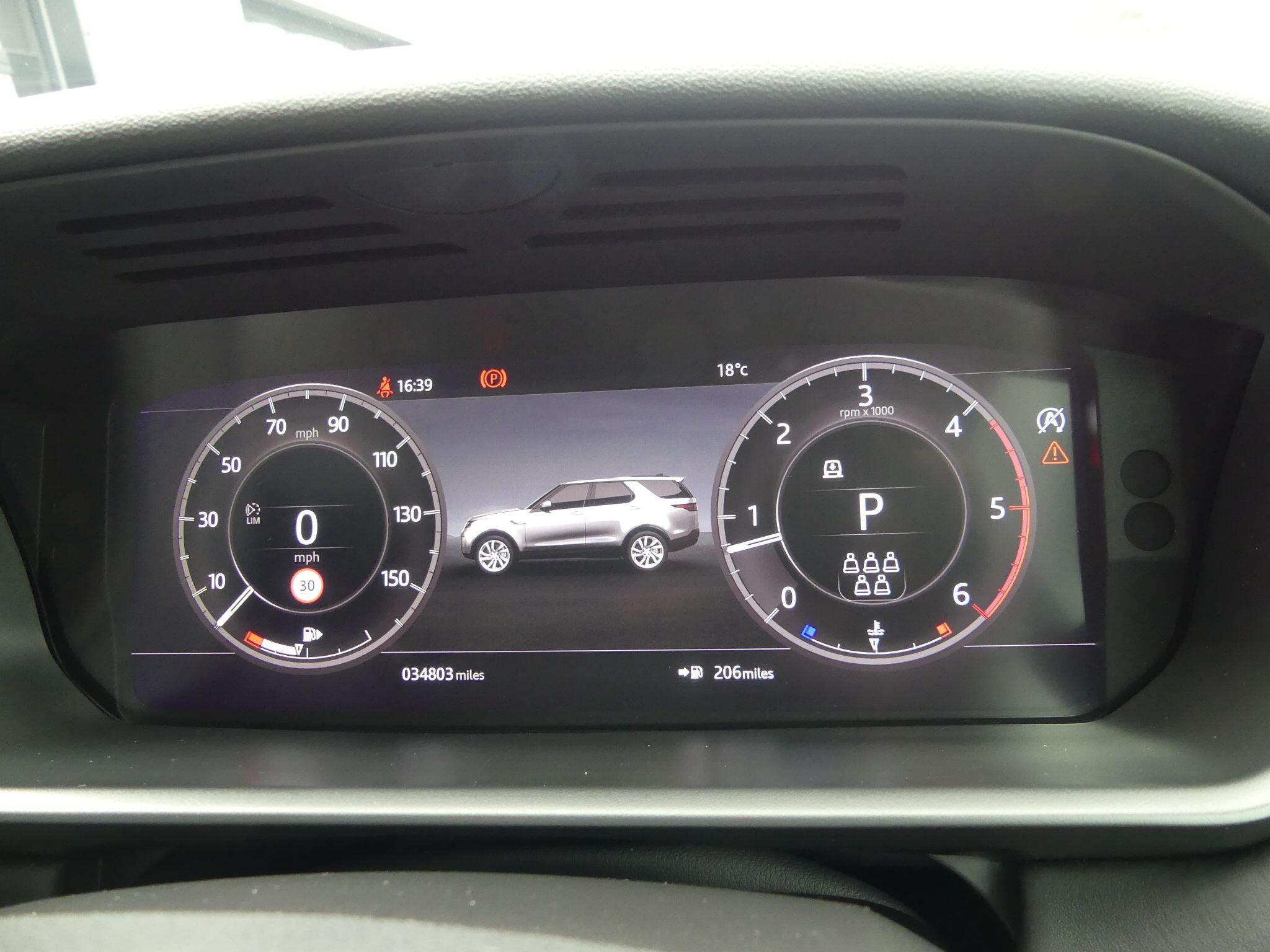 Land Rover Discovery view 23