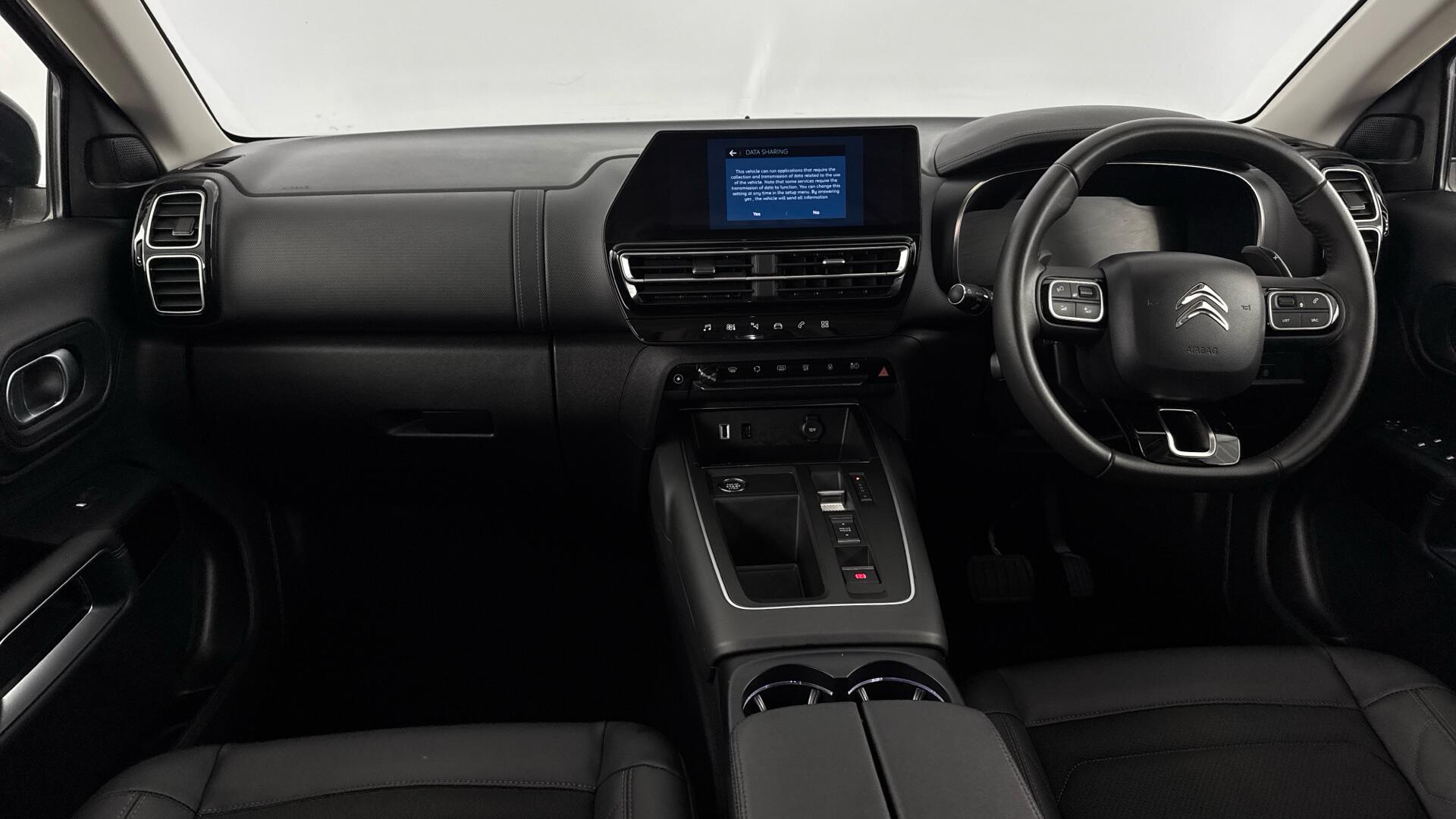 Citroen C5 Aircross view 11