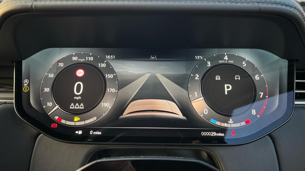 Land Rover Range Rover view 16